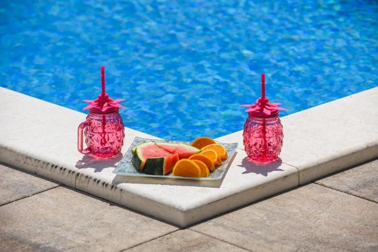 Apartment In Okrug Gornji With Sea View, Balcony, Air Conditioning, Wifi 5134-6 Trogir