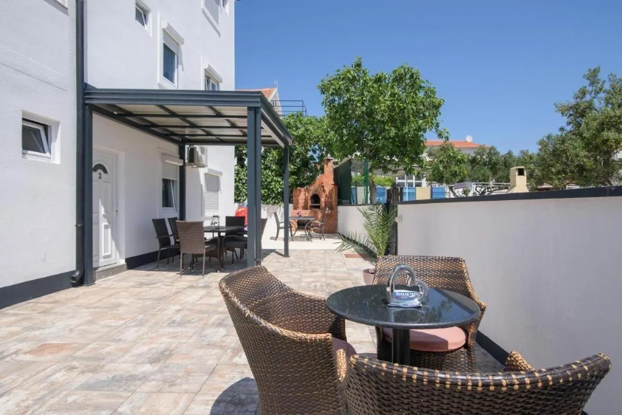 Apartment In Okrug Gornji With Sea View, Balcony, Air Conditioning, Wifi 5134-6 Trogir