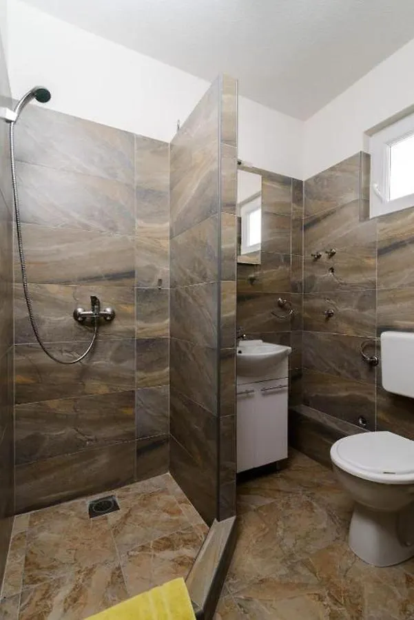 Apartment In Okrug Gornji With Sea View, Balcony, Air Conditioning, Wifi 5134-6 Traù